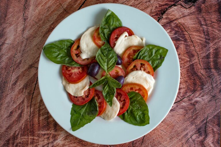 tomate-queso-albahaca